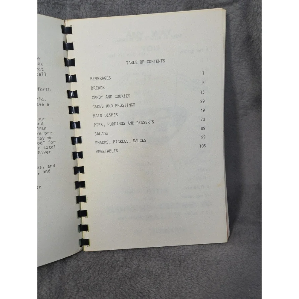 Glendale Heights UMC United Methodist Church Cookbook Durham,‎ NC 1973 LOCAL